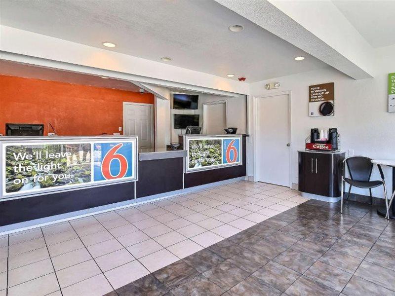 Motel 6-Oakland, Ca - Airport Eksteriør bilde