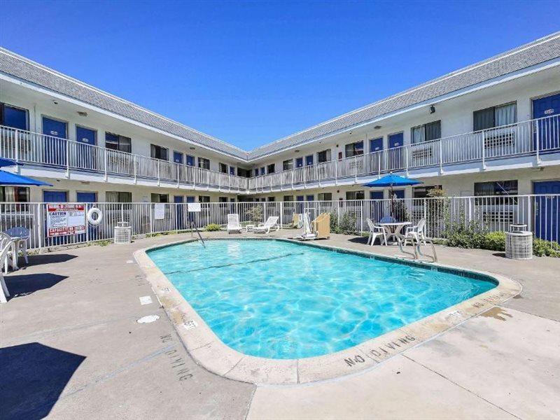 Motel 6-Oakland, Ca - Airport Eksteriør bilde