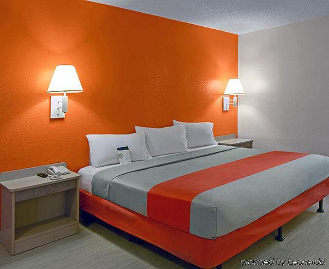 Motel 6-Oakland, Ca - Airport Eksteriør bilde