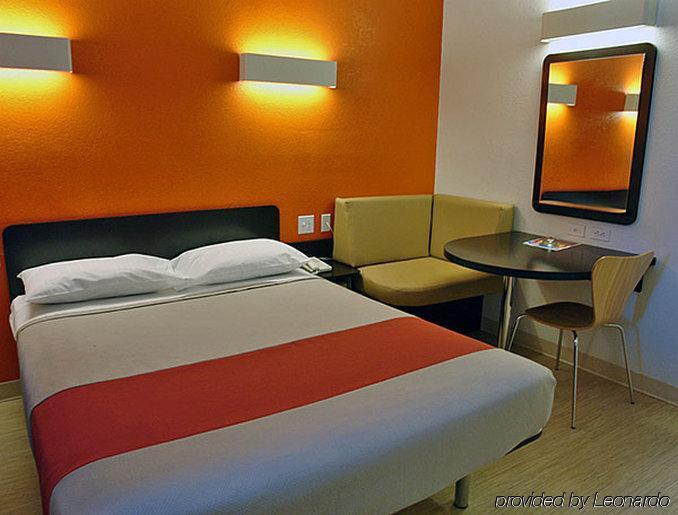 Motel 6-Oakland, Ca - Airport Eksteriør bilde